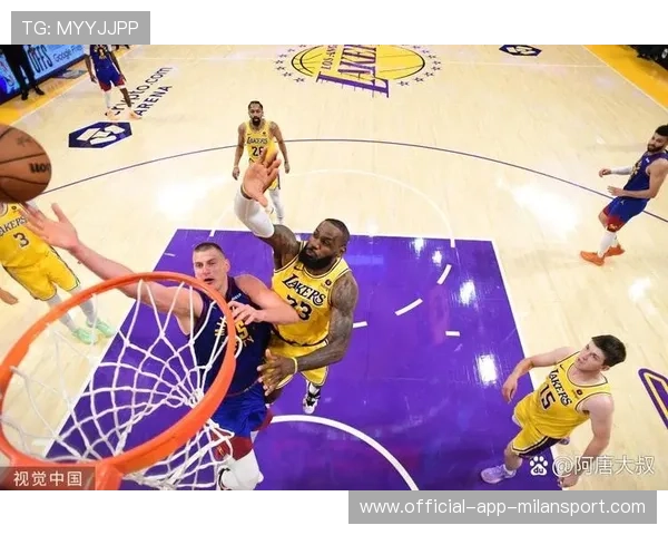 湖人队开启强势反攻，闯入季后赛，湖人对队员