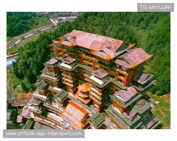 网红打卡地:贵州“天下第一水司楼”变酒店 网红打卡地:贵州“天下第一水司楼”变酒店