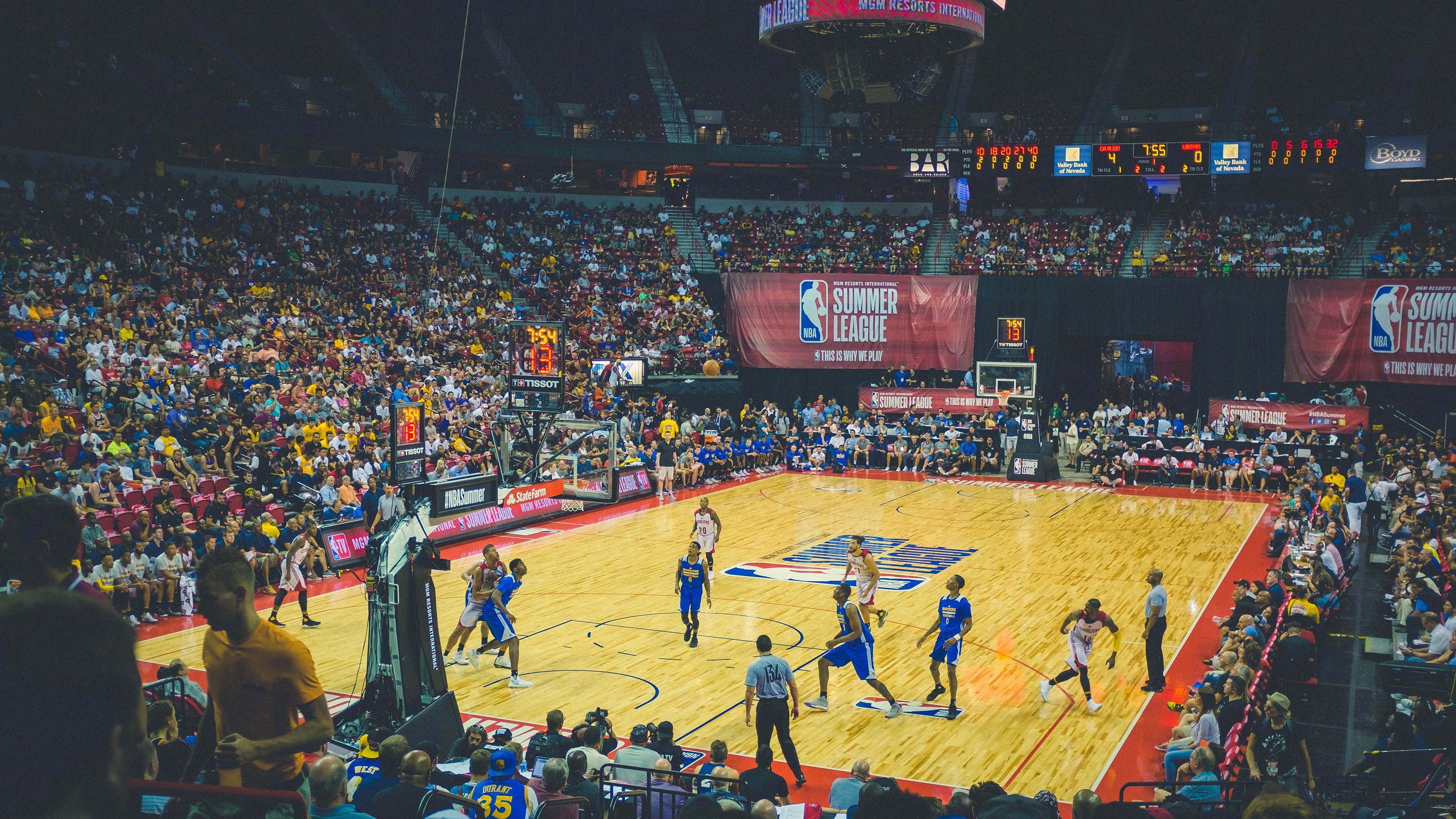 米兰全站APP正式版下载-勇士队豪取26连胜，联盟最强劲，勇士队连冠